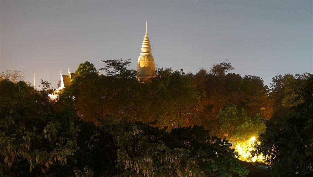 Me Mate Place Phnom Penh Esterno foto